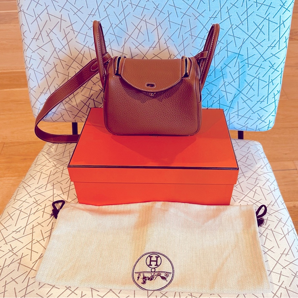 Hermes Mini Lindy in Gold Clemence Gold Hardware full set - Picture 6 of 6